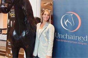 Femke Laan attended an equine veterinary conference